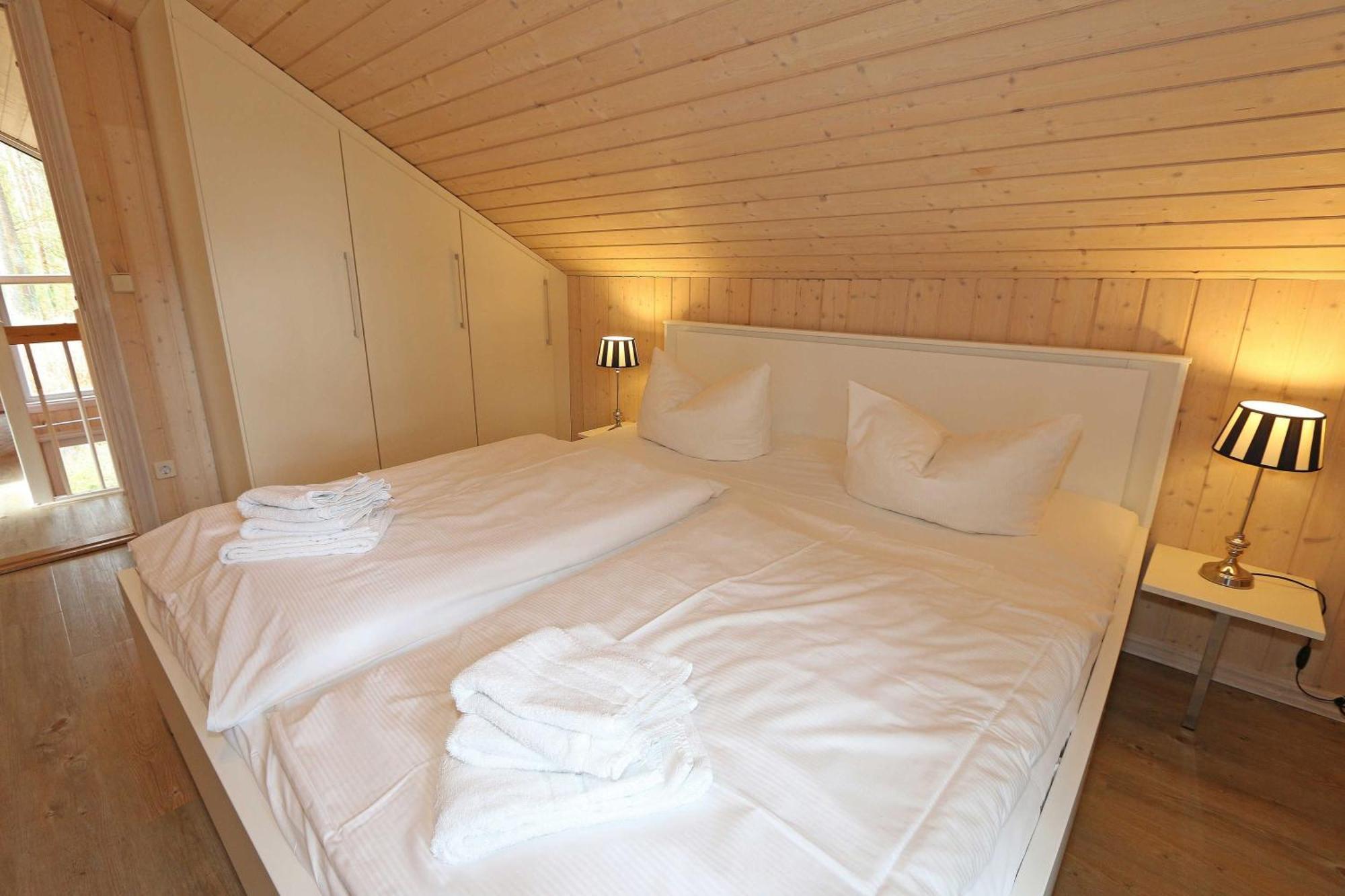 Sanddorn - Strandpark - Ca. 80m Strand